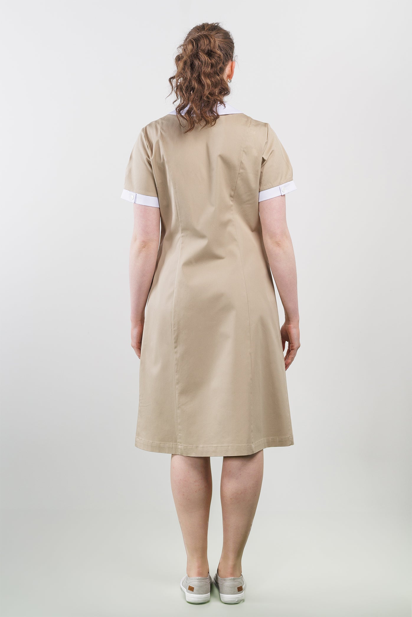 smart beige dress c;eaning