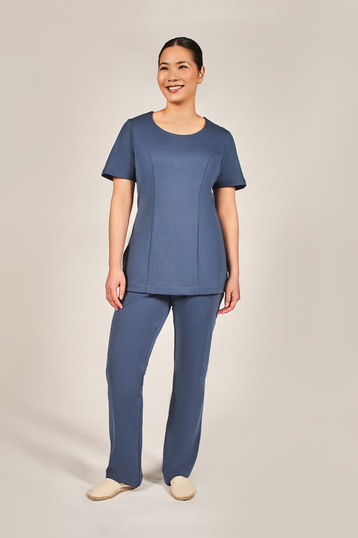 Premium housekeeping tunic in blue